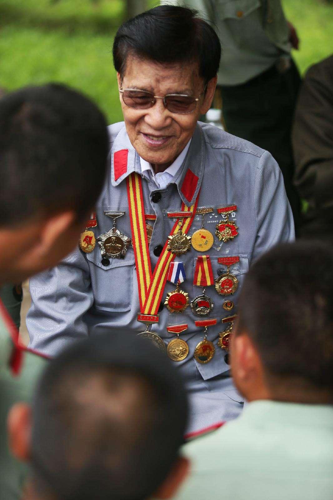 无间道，卧底警察与黑帮生死对决的暗战时刻