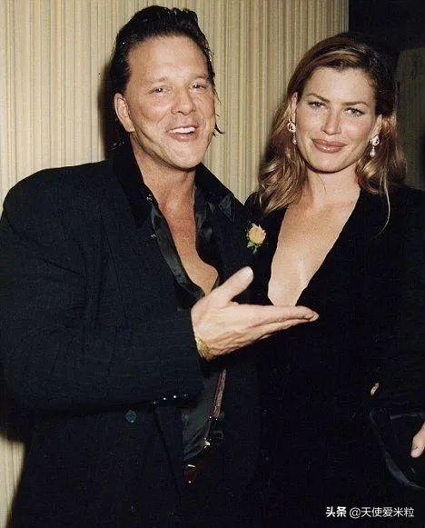 恋恋笔记本，穿越时空的深情之恋