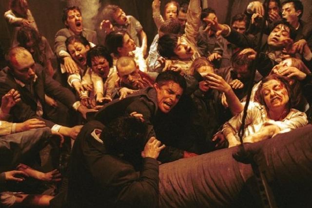 生化危机电影解说，末日病毒生存密码解码