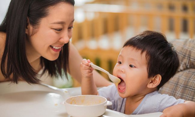 两岁女孩健康成长必备营养食品秘籍