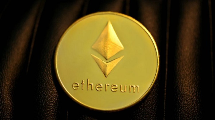 基金会公布“万亿美元安全”计划，ETH势头继续