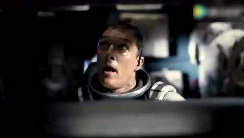 地心引力挑战，太空灾难中的生存之旅